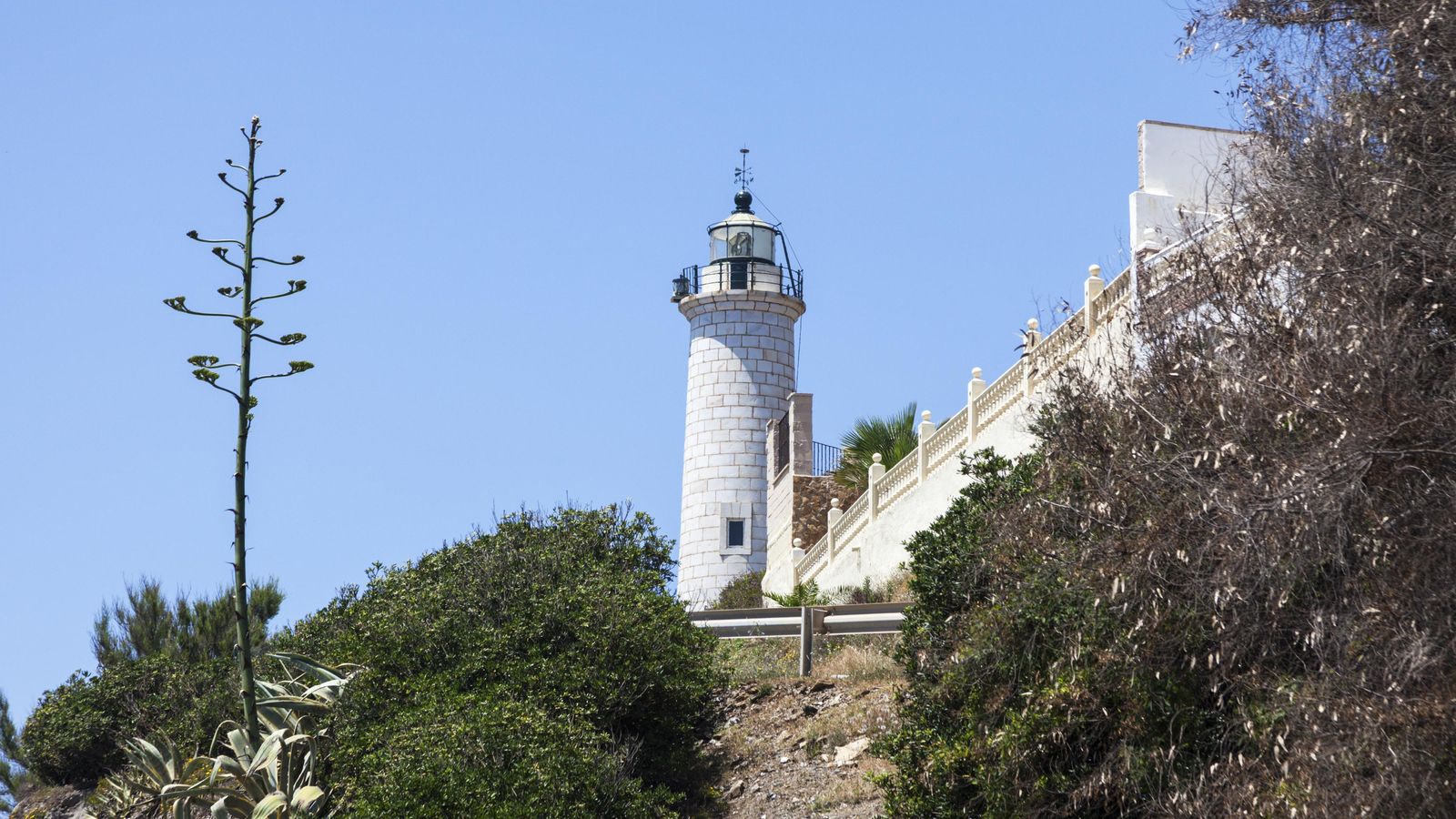 Faro de Calaburras.