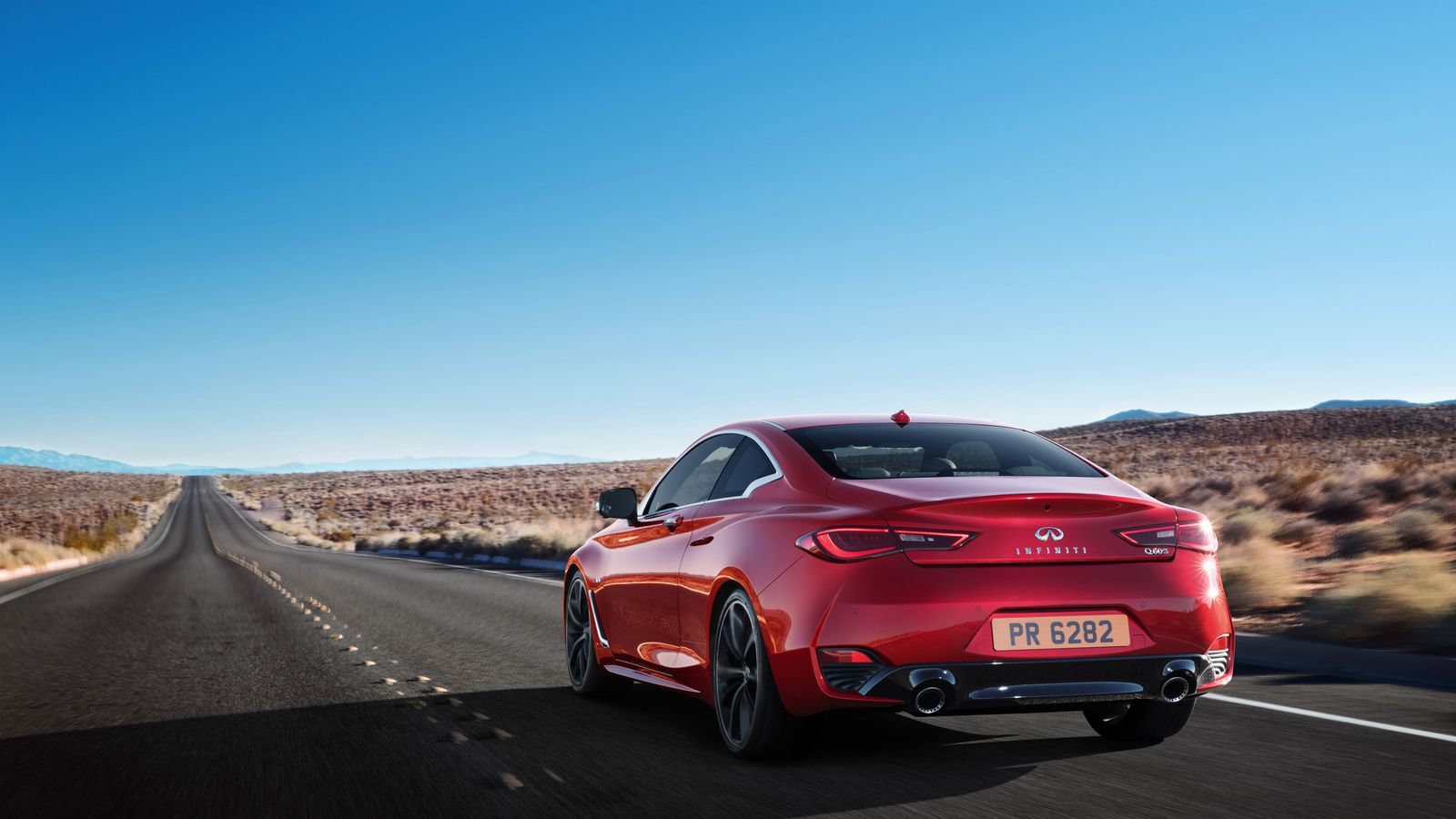 Compite con rivales como el Audi A5 Coupé, el BMW Serie 4 o el Mercedes C Coupé.