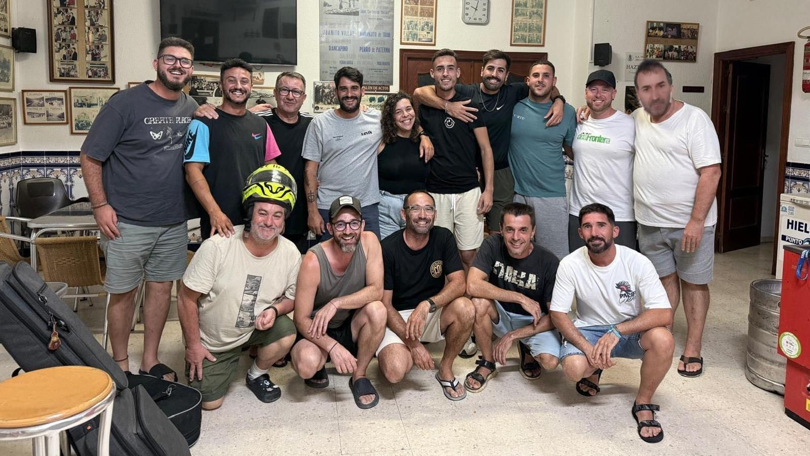 La chirigota 'La purga: los que no pasan'.