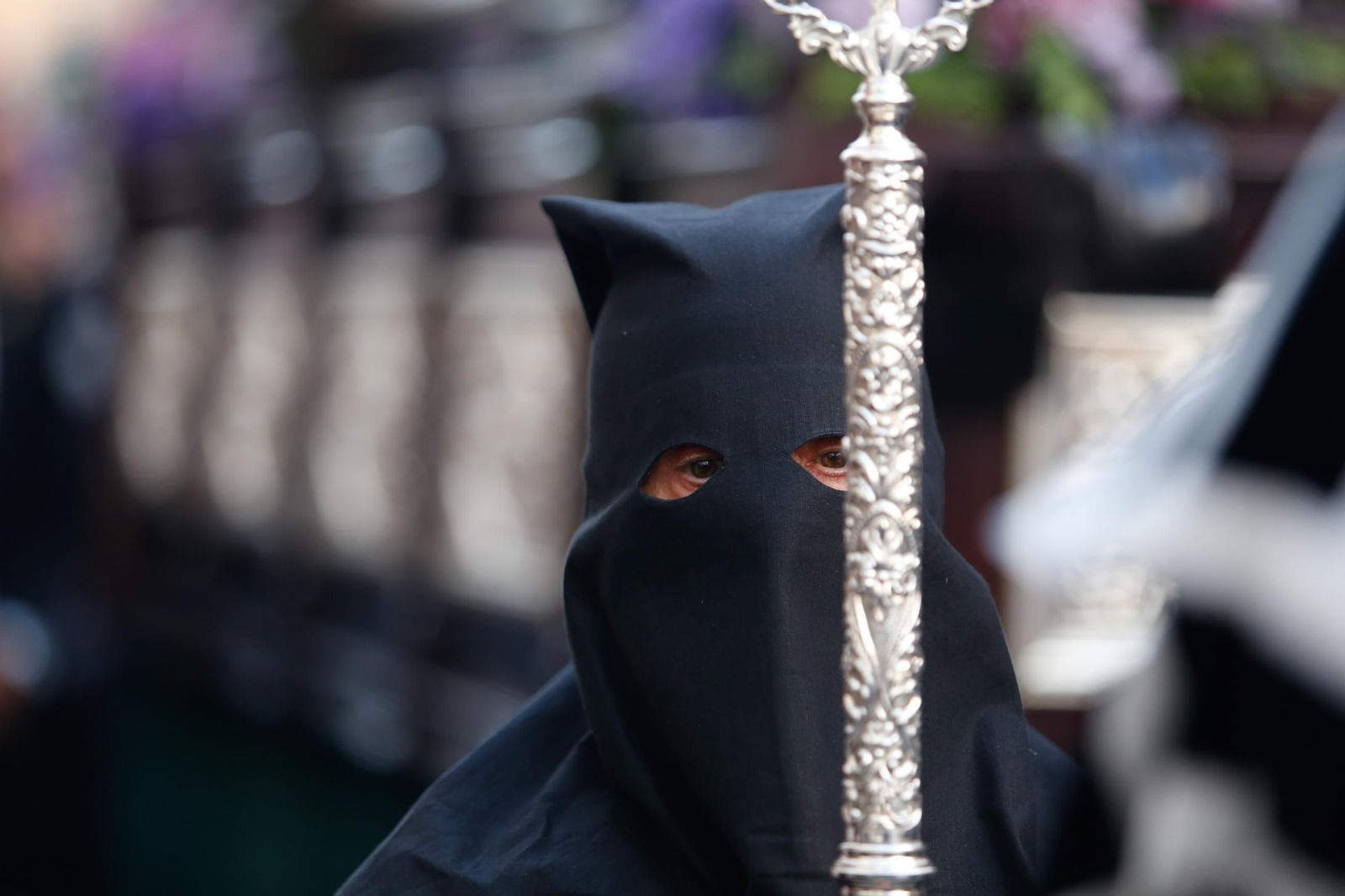 Fotos del Lunes Santo en La Línea: El Silencio