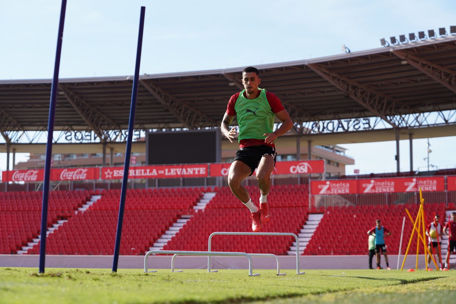 Chumi se está consolidando con Babi en el eje de la zaga