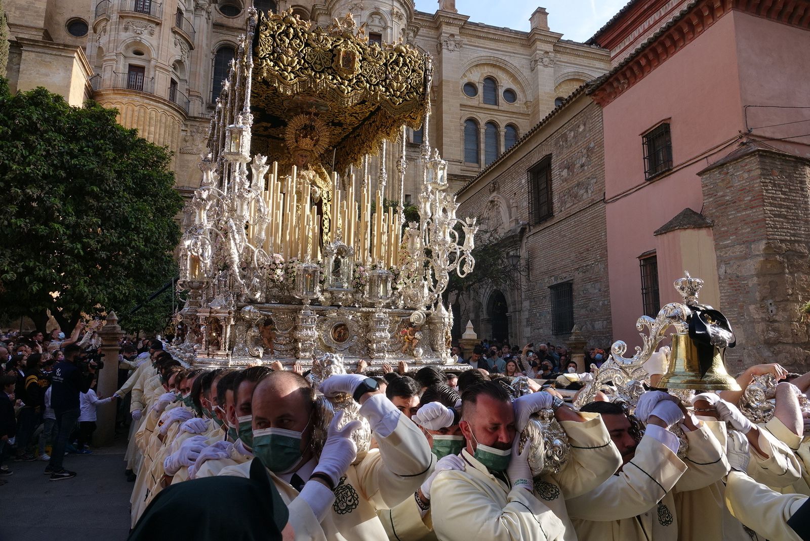 Las fotos de Lágrimas y Favores este Domingo de Ramos