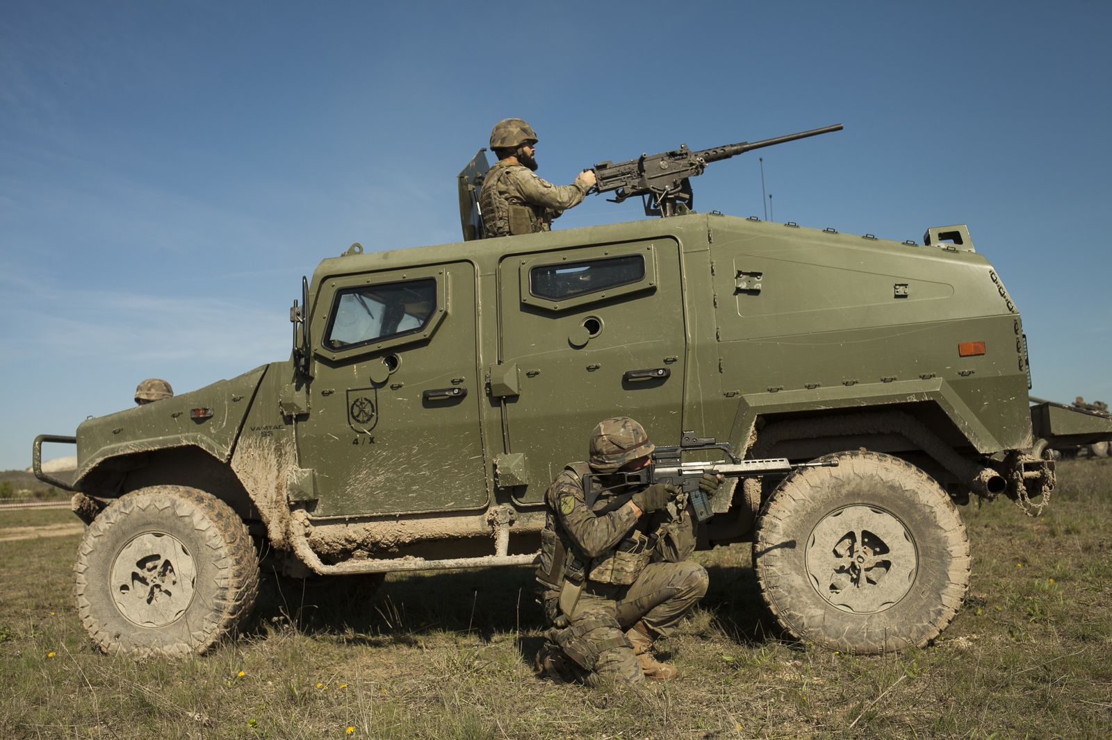De maniobras con la Legión