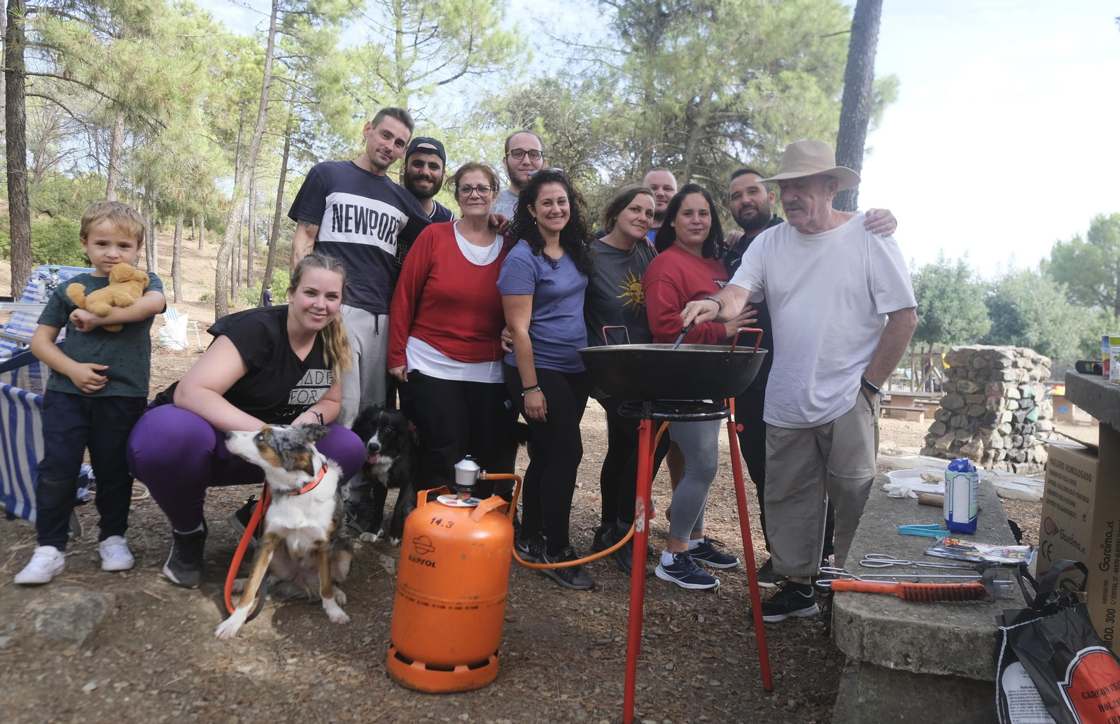Los peroles por San Rafael en Los Villares, en imágenes