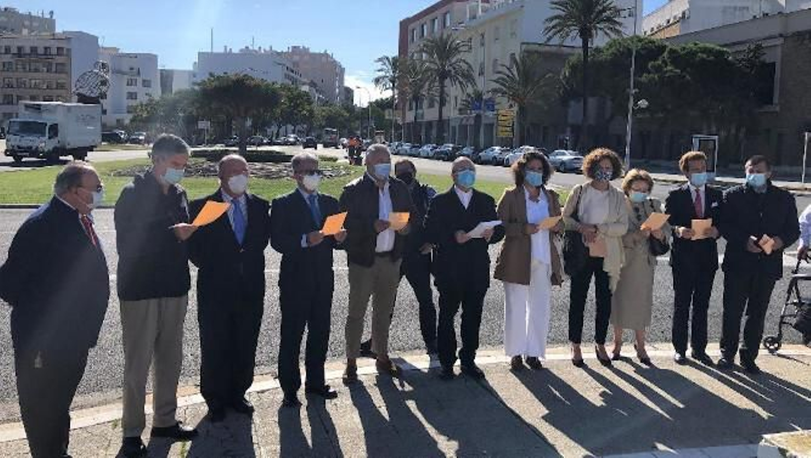 Santiago Posada, Pablo Román, Manuel Garrido, Francisco Arenas, Domingo Vilero, padre Guillermo Domínguez Leonsegui, Carmen Sánchez, Lucrecia Valverde, Milagros González, Jaime Cano y Juan Antonio Arenas.