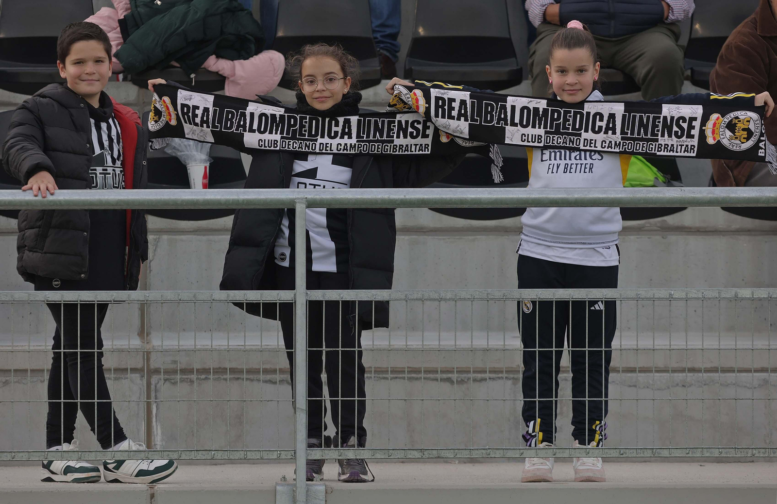 Búscate en el Ciudad de La Línea durante el Balona - Yeclano