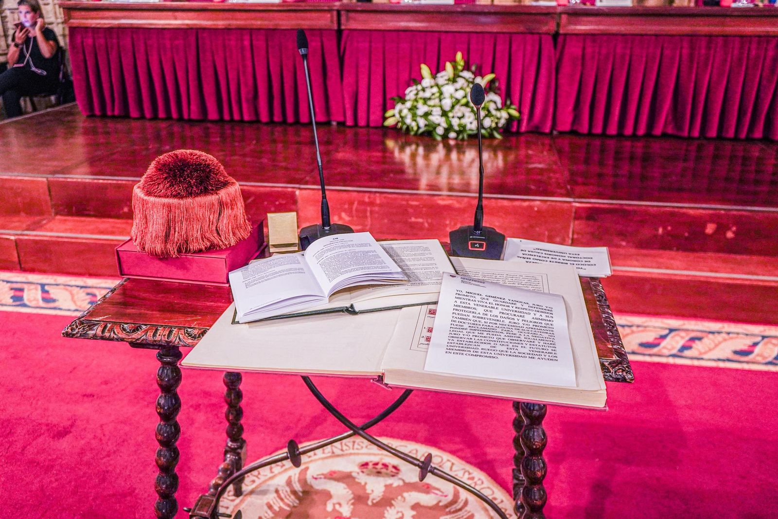 Así se ha convertido Miguel Giménez Yanguas en doctor honoris causa por la Universidad de Granada