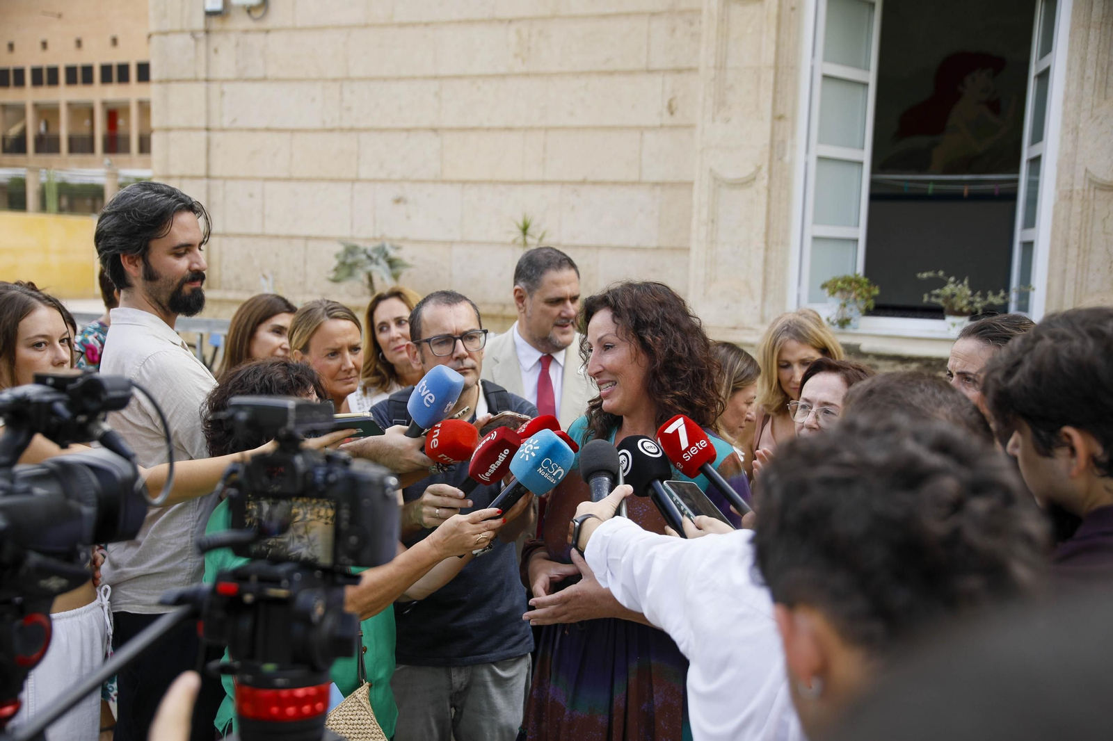 Las imágenes del regreso a las aulas de los más pequeños de Almería