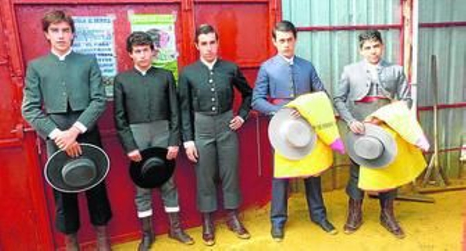 Los alumnos de las escuelas intervinientes en el festejo del pasado domingo en la plaza de Chapín.