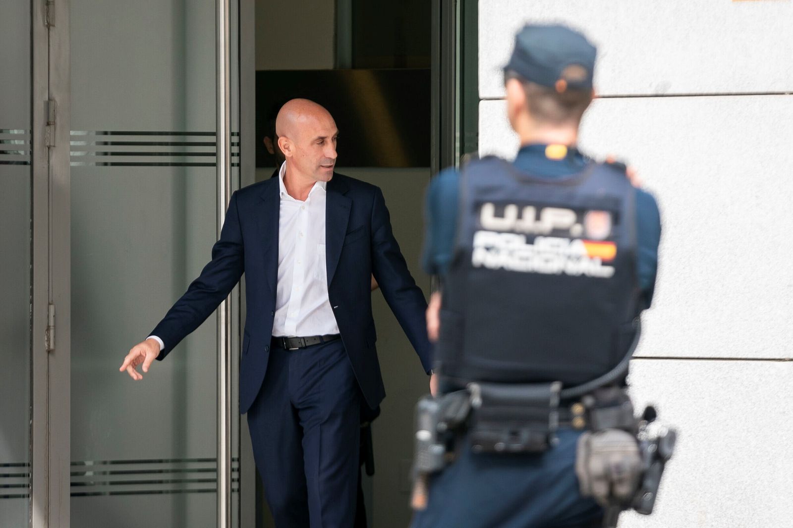 Luis Rubiales saliendo de los Juzgados madrileños en septiembre del pasado año.