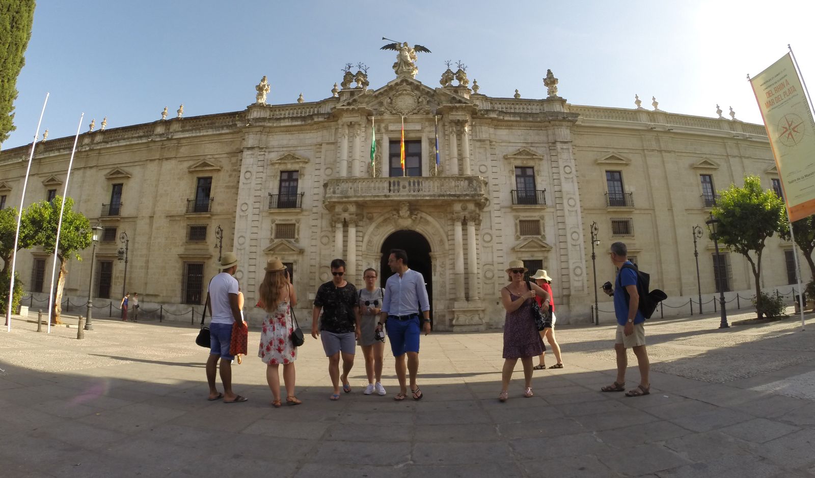 Antigua Fábrica de Tabacos, actual sede de la Universidad de Sevilla. / JUAN CARLOS MUÑOZ