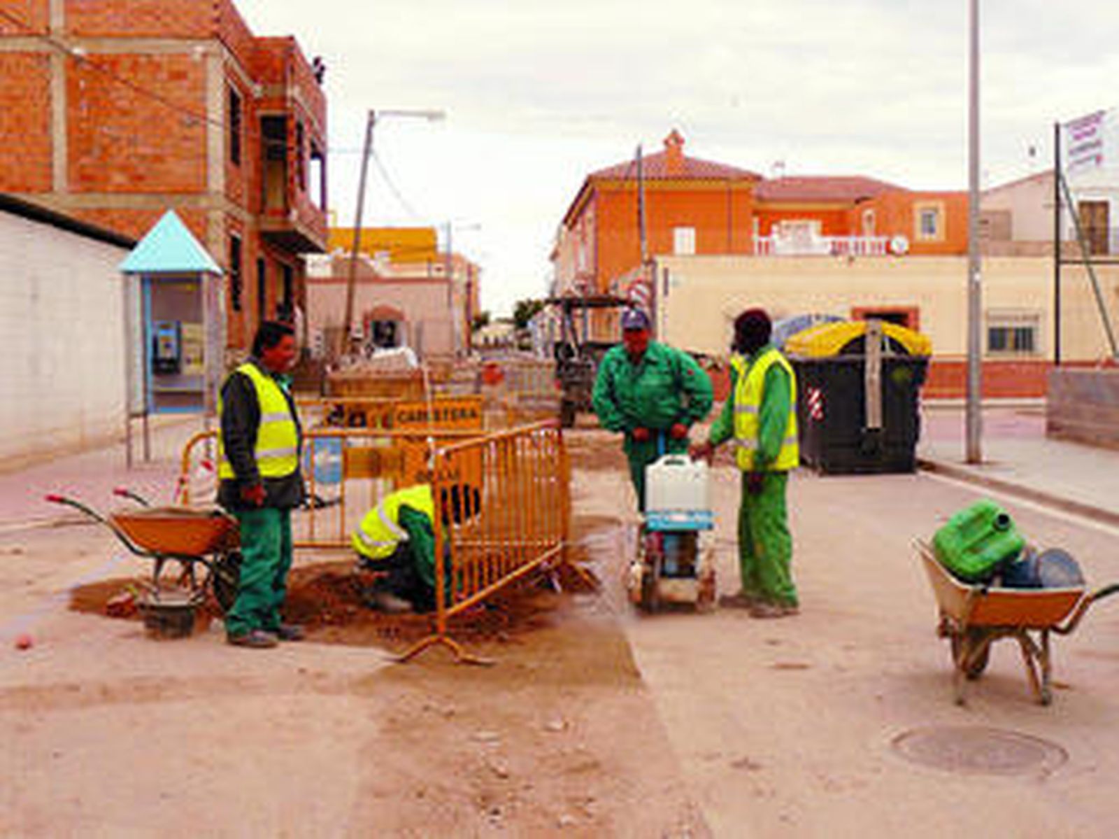 Intervención municipal desarrollada sobre la carretera de titularidad provincial, realizada el pasado año.