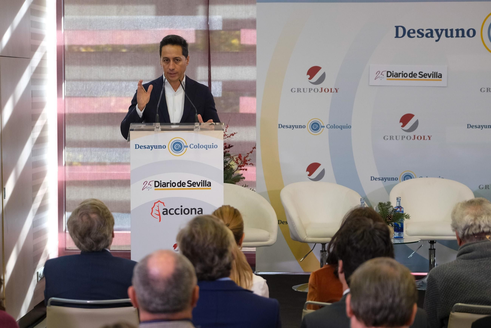Presentación de Manuel García Alconchel, director de Zona Sur del área de construcción de Acciona. Presentación de Manuel García Alconchel, director de Zona Sur del área de construcción de Acciona.