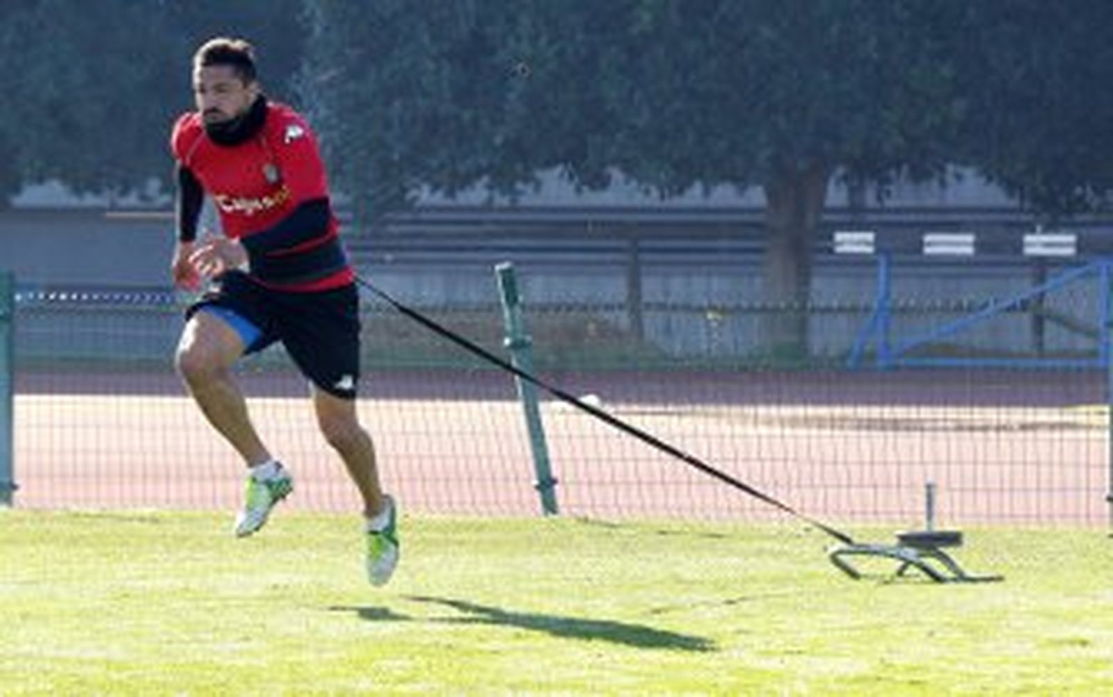 "Soy feliz jugando y lo haría en Segunda B si me recupero bien"