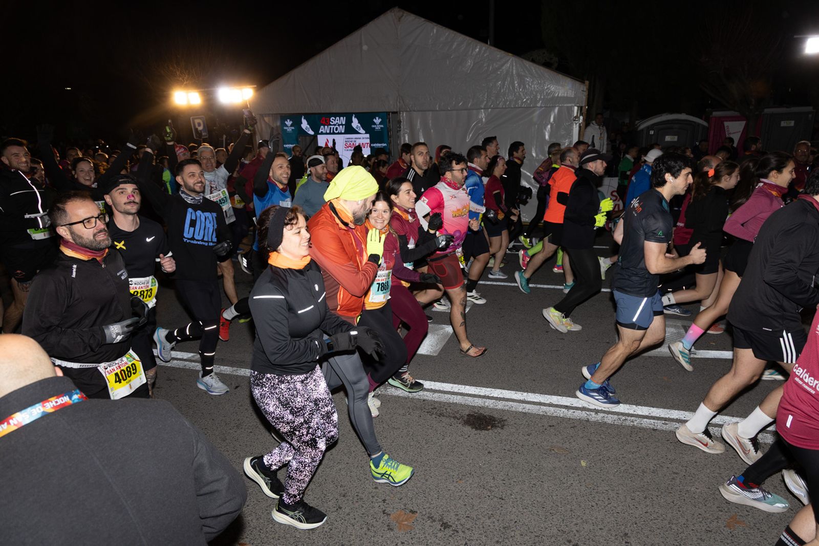 Encuéntrate en la salida de la Carrera de San Antón 2026, en imágenes (2)