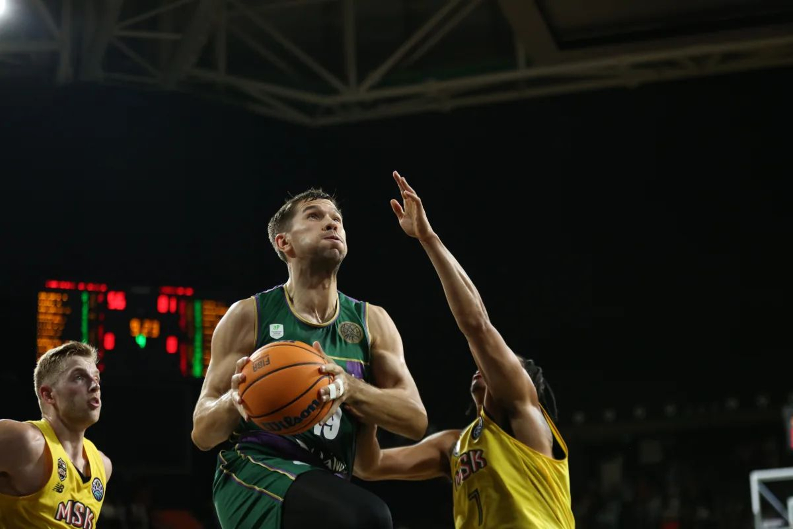 El Mersin-Unicaja, en fotos