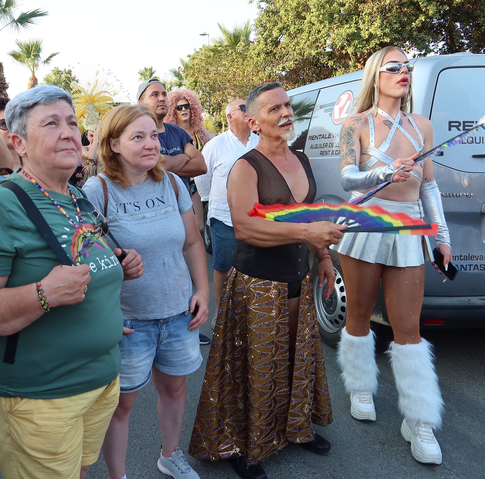 El desfile del Orgullo LGTBIQ de Vera Playa, en imágenes