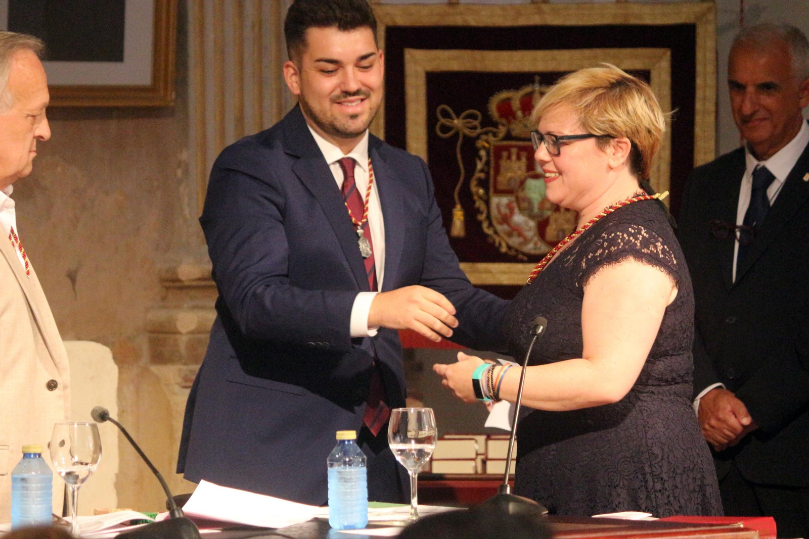 La investidura de Aurora Salvador, alcaldesa de Puerto Real, en imágenes