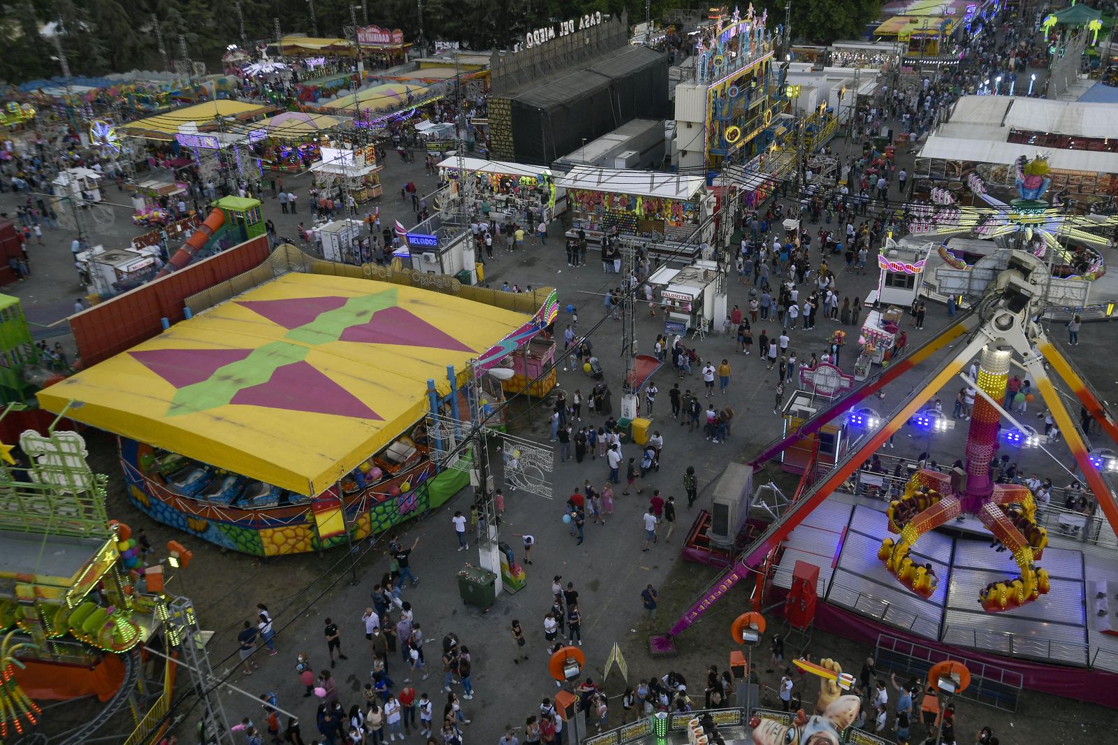 Fotos: el ferial del Corpus en la noche del viernes 4