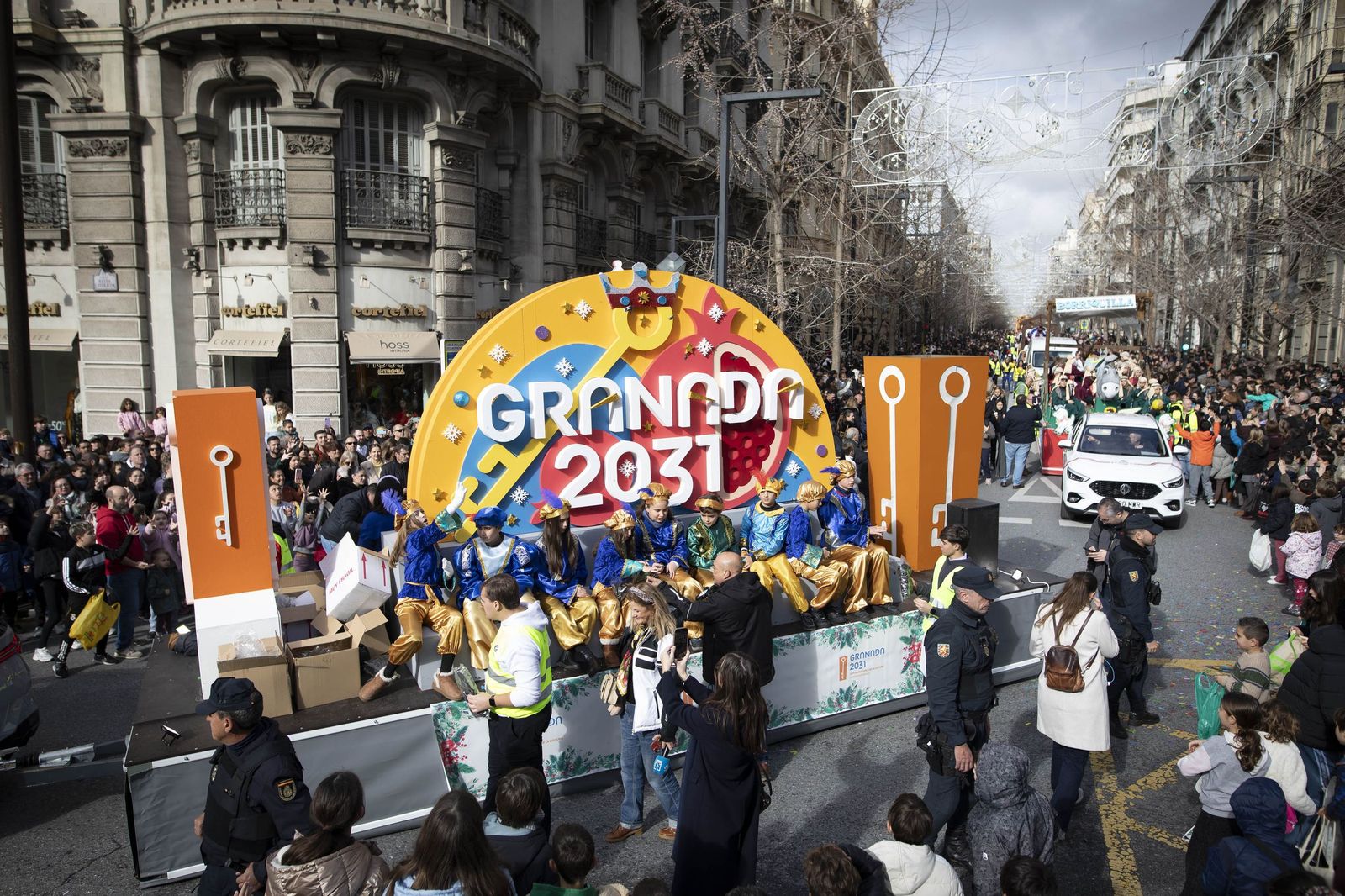 La Cabalgata de los Reyes Magos 2026 en Granada, en imágenes