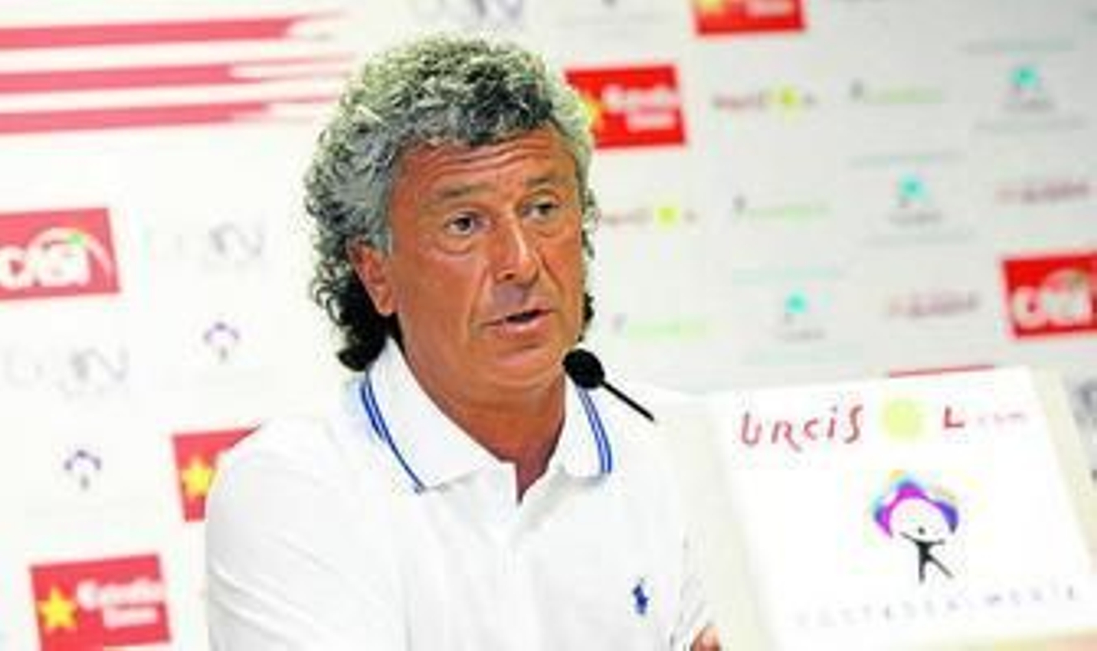 El Pipo se va tan bronceado como llegó.