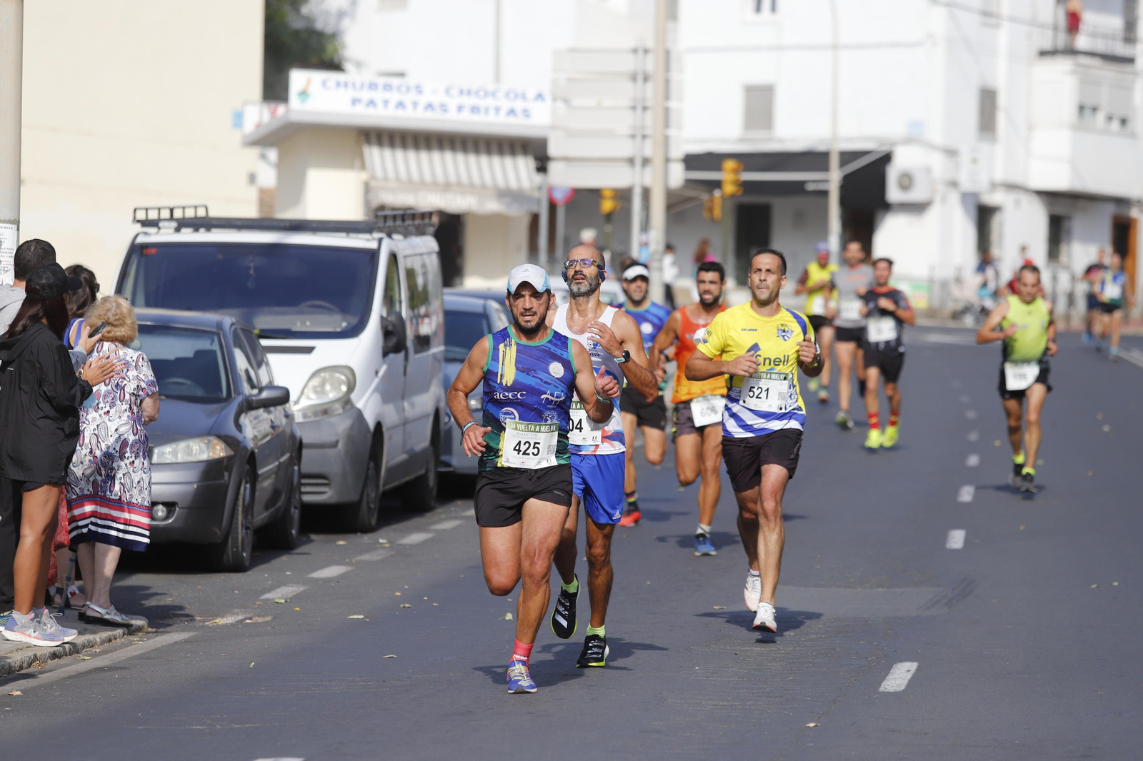 Las imágenes de la vuelta a Huelva de atletismo