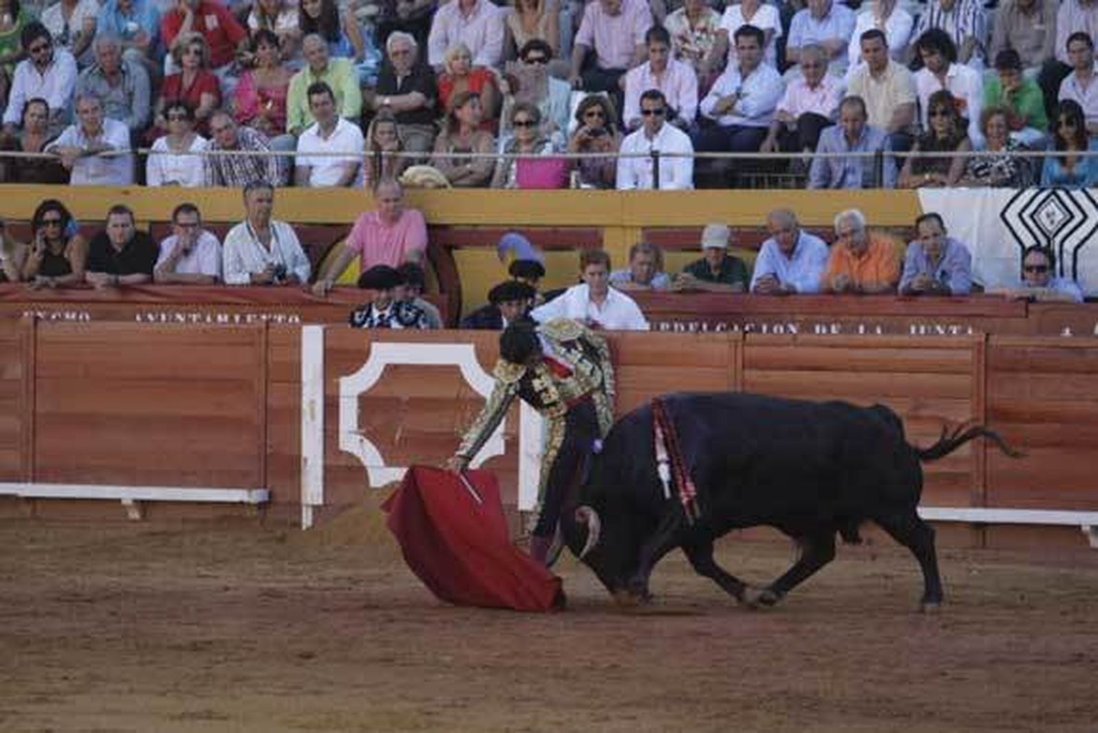 El Cid y Castella pierden un triunfo por culpa de la espada