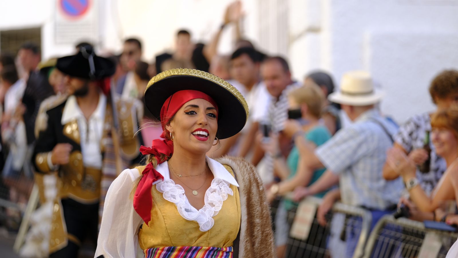 Imágenes del desfile de Moros y Cristianos de Mojácar