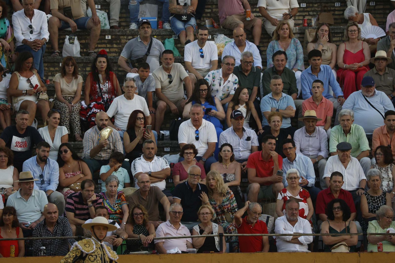 Búscate en las fotos de la corrida de Miura de la Feria Real de Algeciras