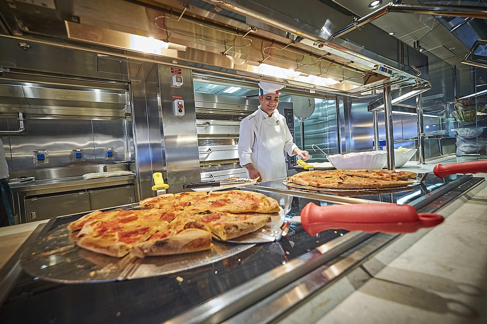 Primera escala en Cádiz del crucero MSC Seaside