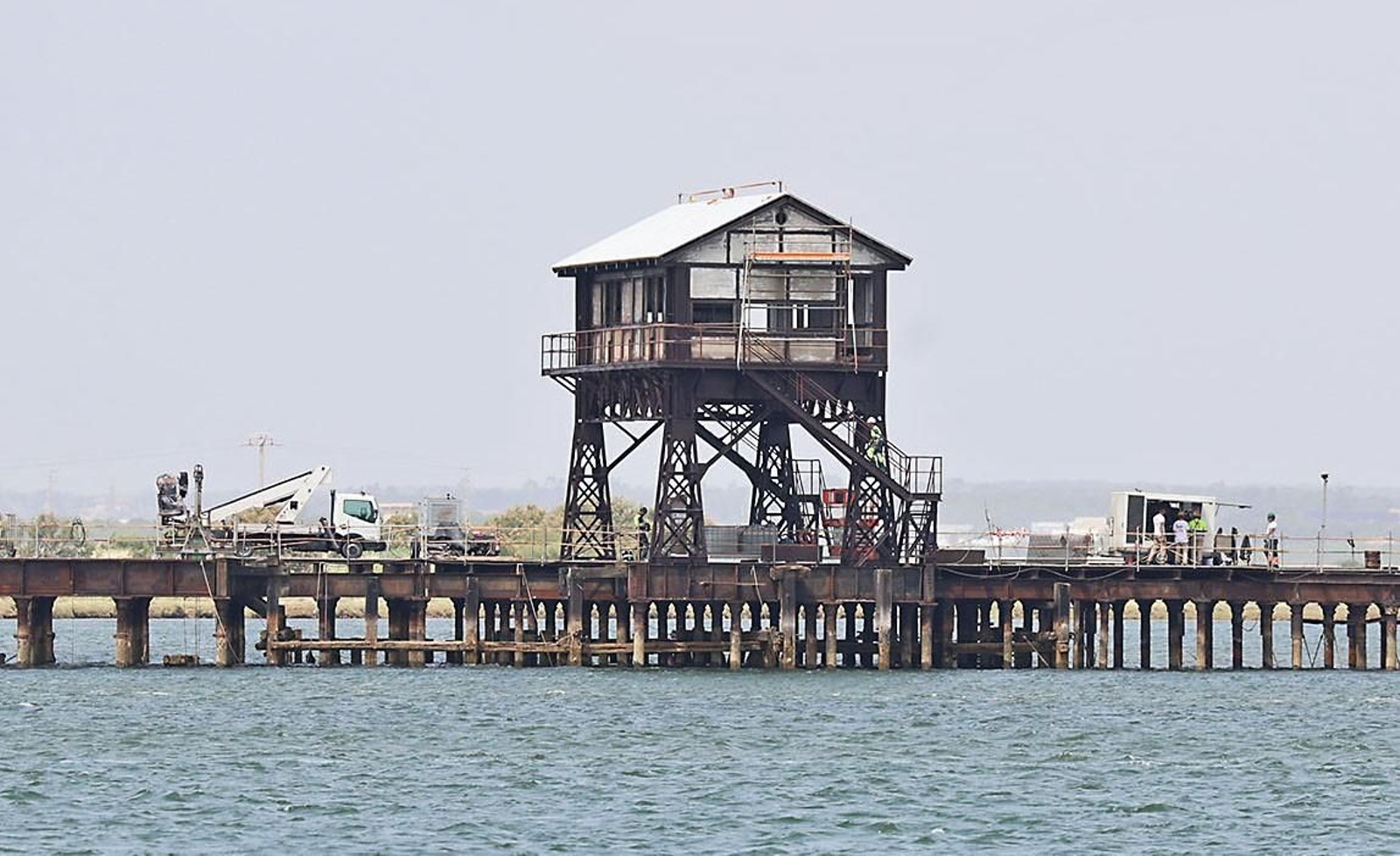 Imagen de archivo de obras en el Muelle de Tharsis. Imagen de archivo de obras en el Muelle de Tharsis.