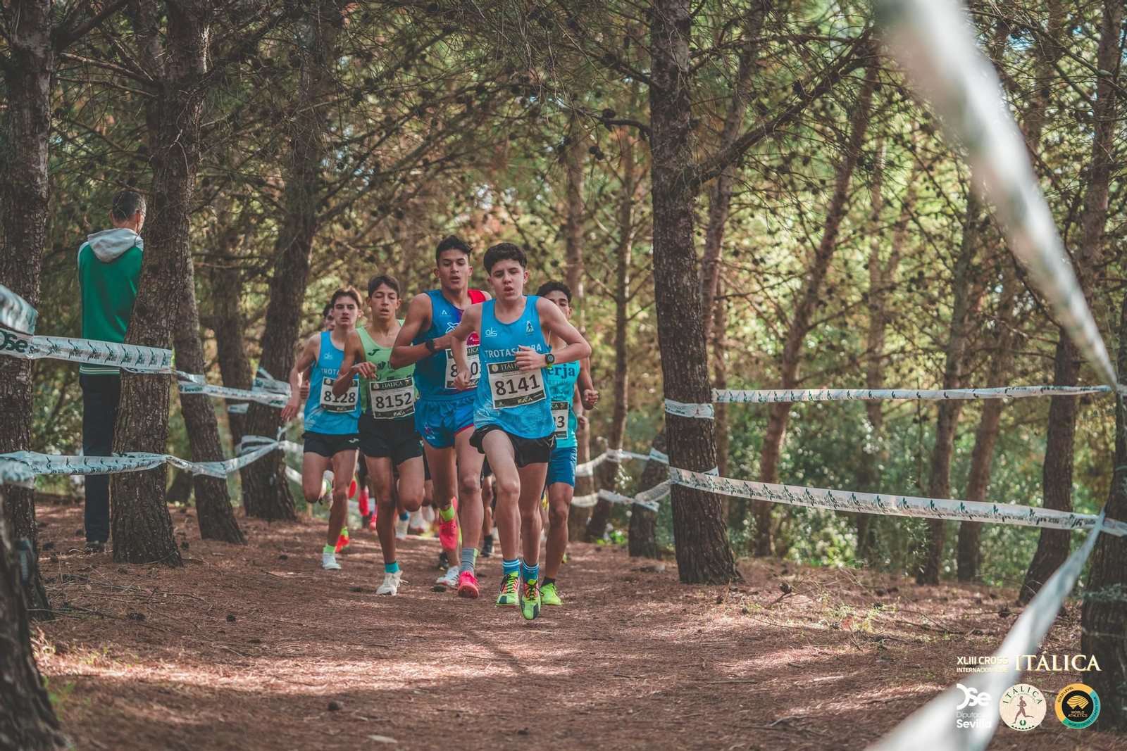 Búscate en las fotos del Cross de Itálica 2025 | 6