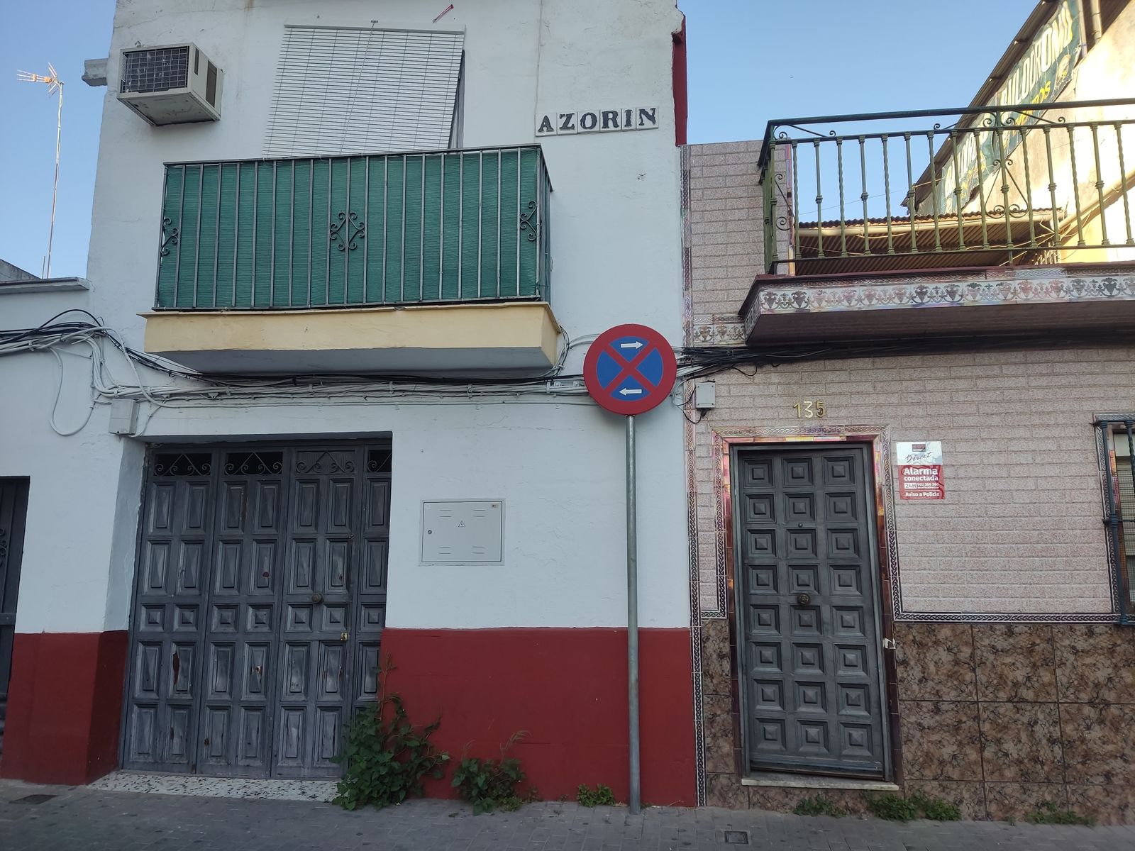 Apuñalado un hombre en una reyerta por una ocupación de una vivienda en Sevilla
