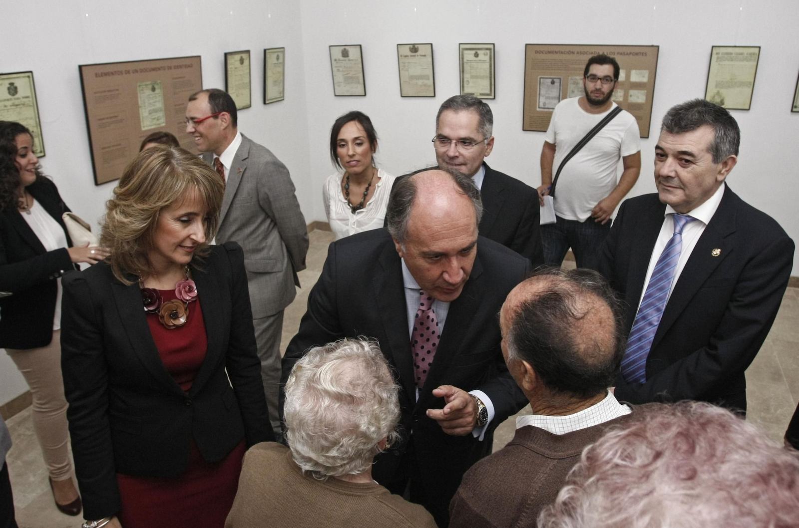 Fotos de la inauguración del centro documental José Luis Cano en Algeciras