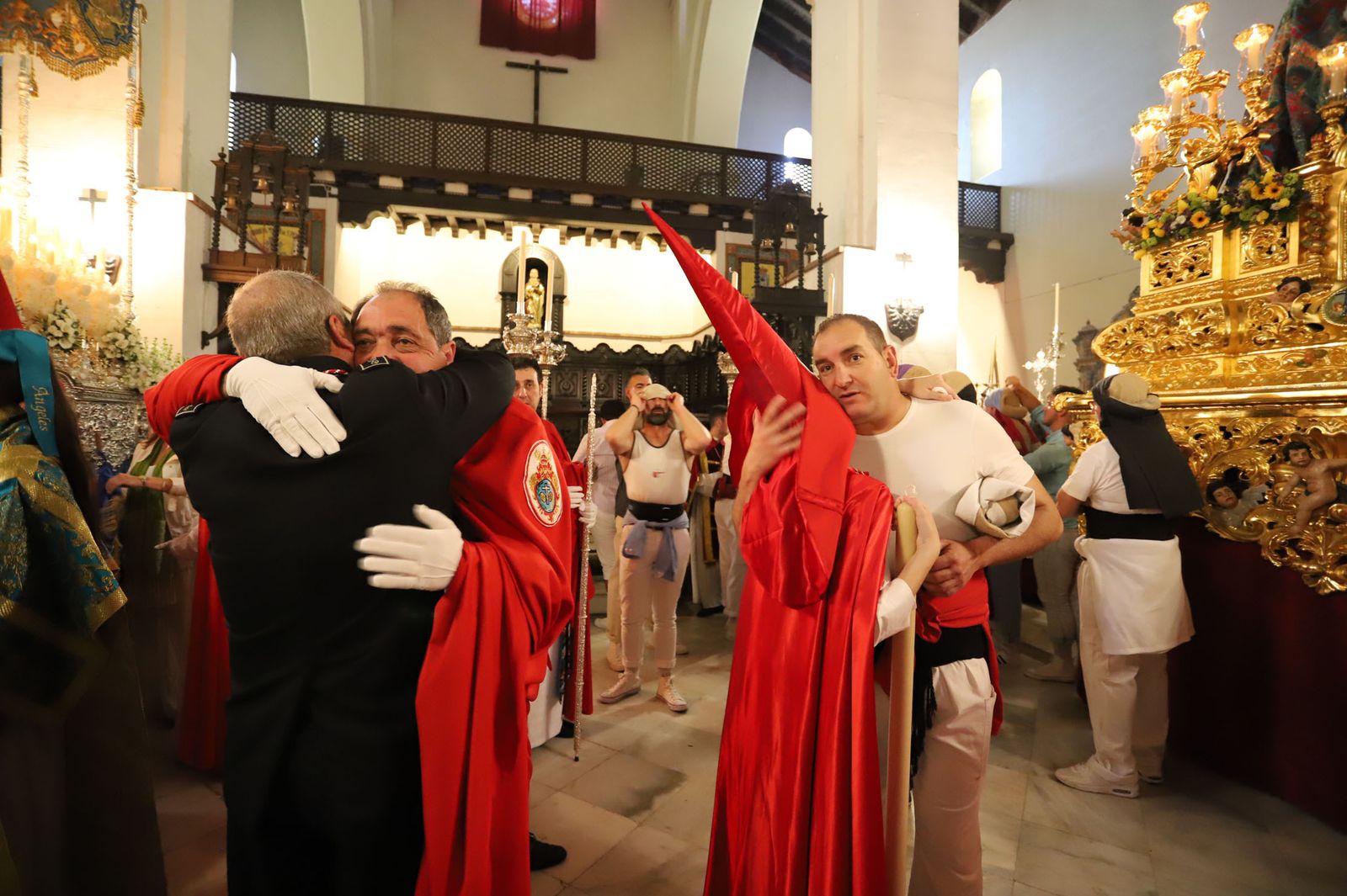 Las mejores imágenes de la hermandad de la Borriquita  de Huelva en el domingo de ramos 2019