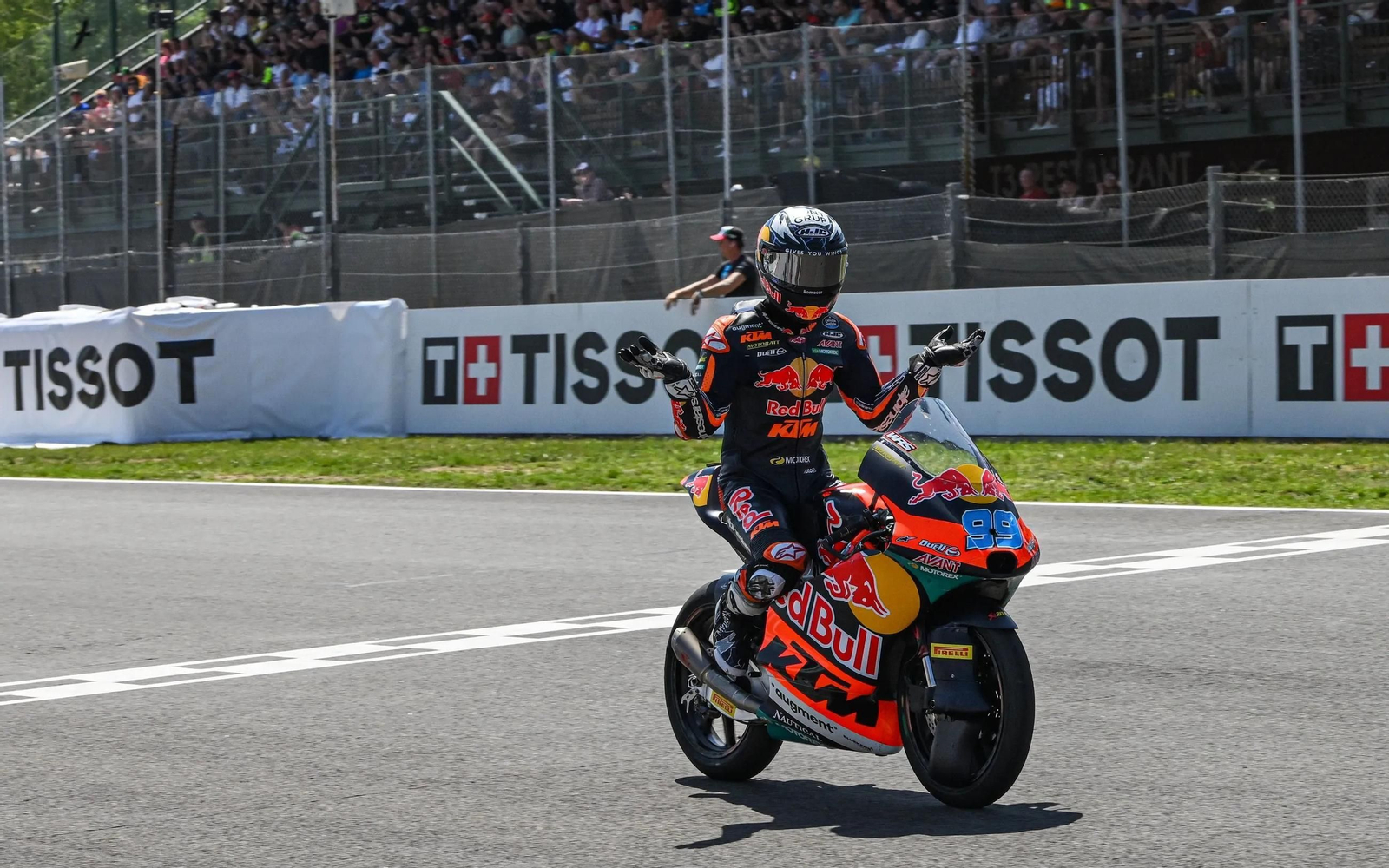 Las fotos de la exhibición de Rueda en Moto3 en Brno