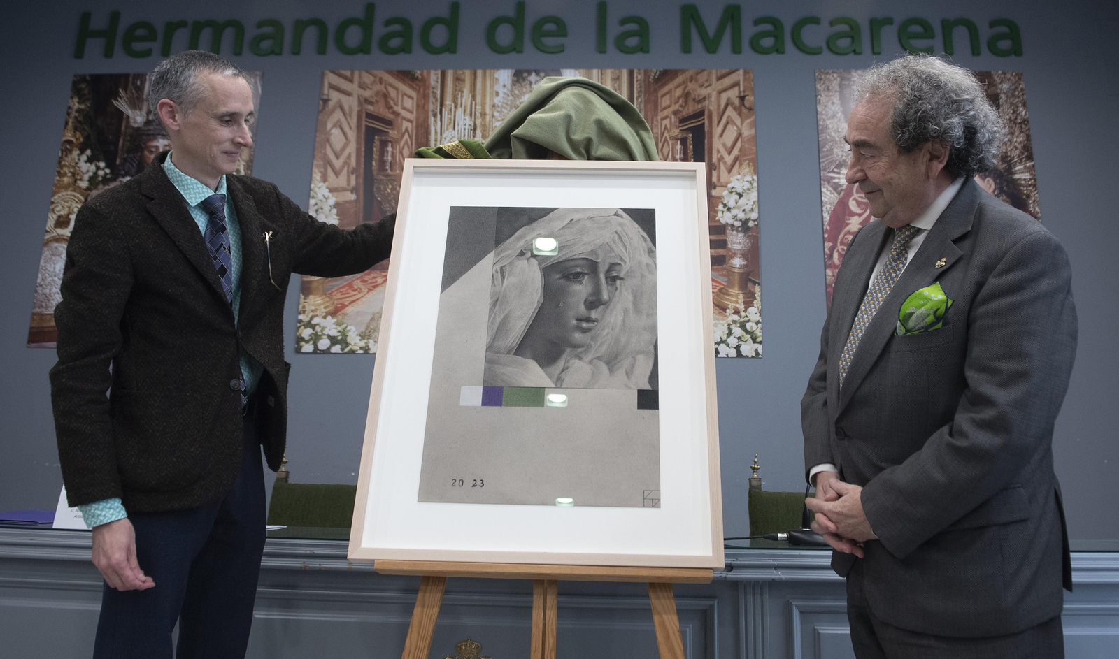 Imágenes de la presentación del cartel de la Hermandad de la Macarena