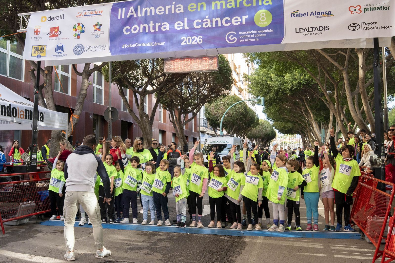 Almería corre unida contra el cáncer en una jornada solidaria
