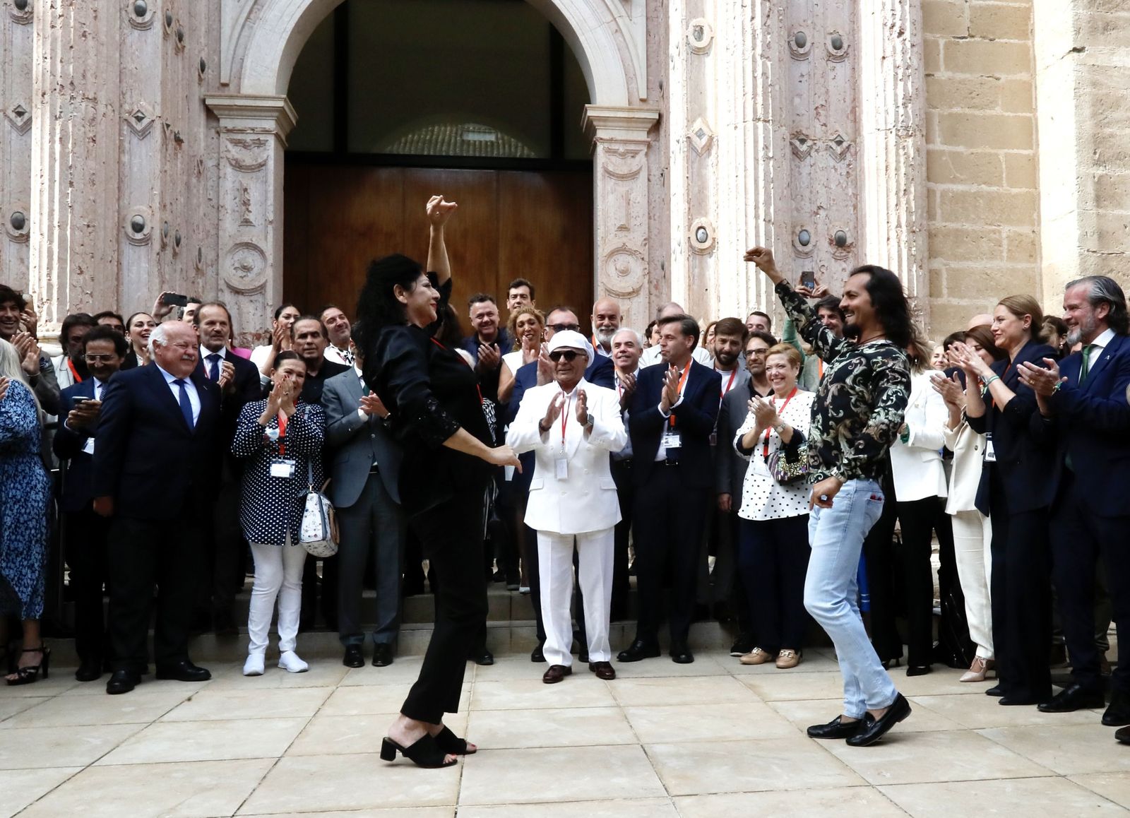 Una imagen de la celebración por la aprobación de Ley del Flamenco en el Parlamento andaluz