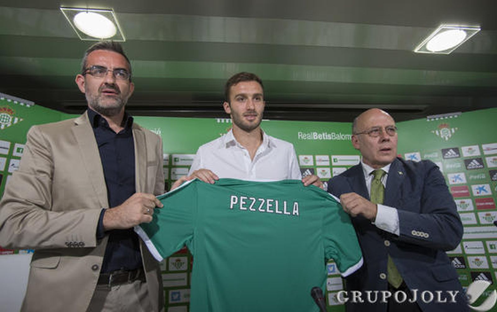 Pezzella

Foto: Foto: Antonio Pizarro