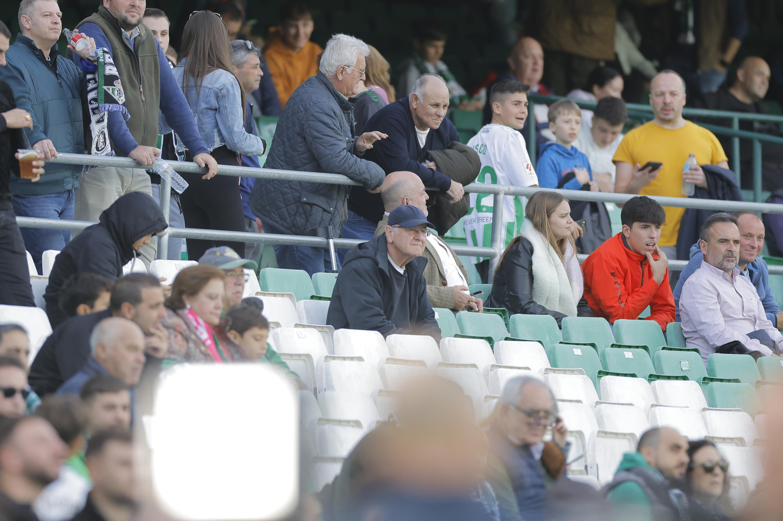 Búscate en las fotos del Betis-Real Madrid