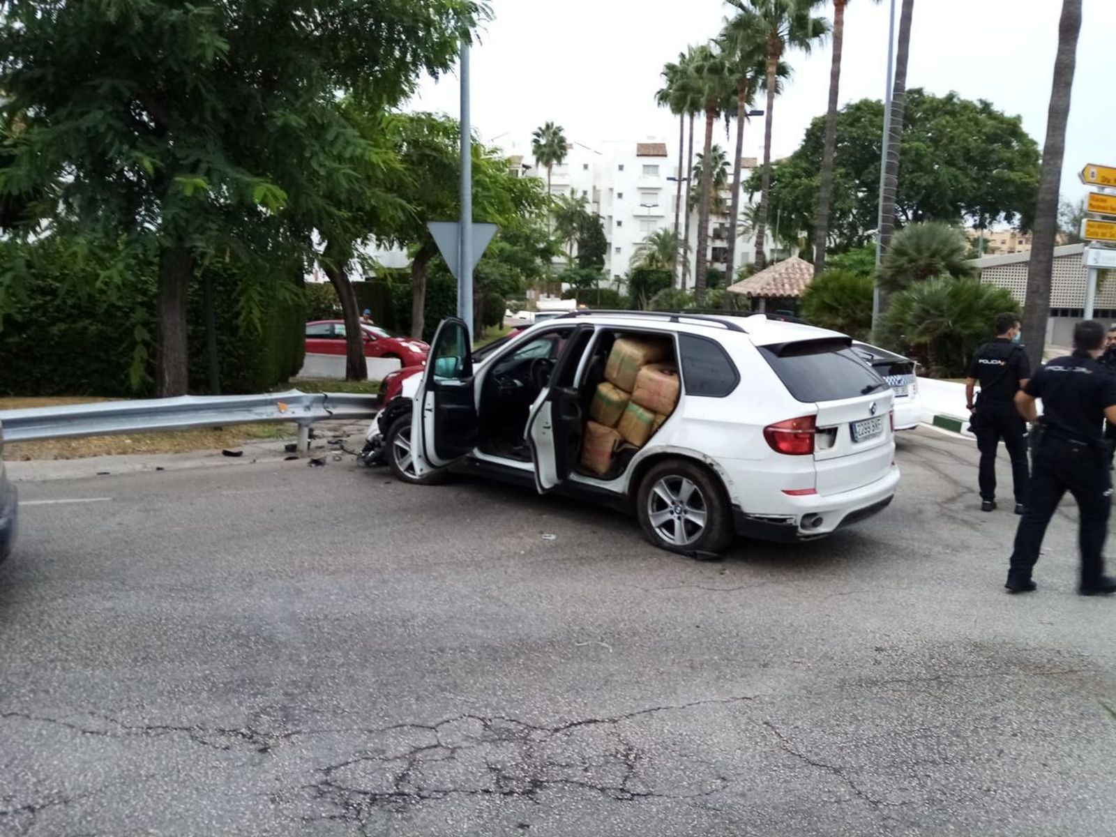 El vehículo cargado de hachís