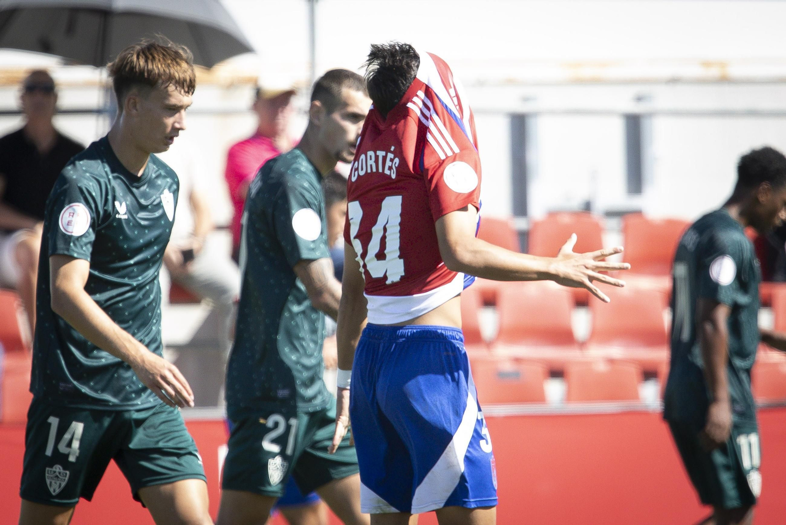 Las mejores imágenes del Recreativo Granada-Almería B