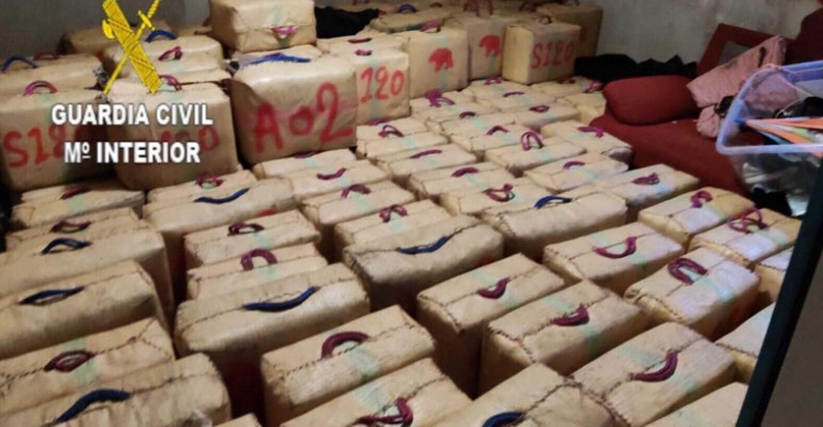 Imagen de archivo de otro alijo importante de hachís interceptado en el Bajo Guadalquivir.