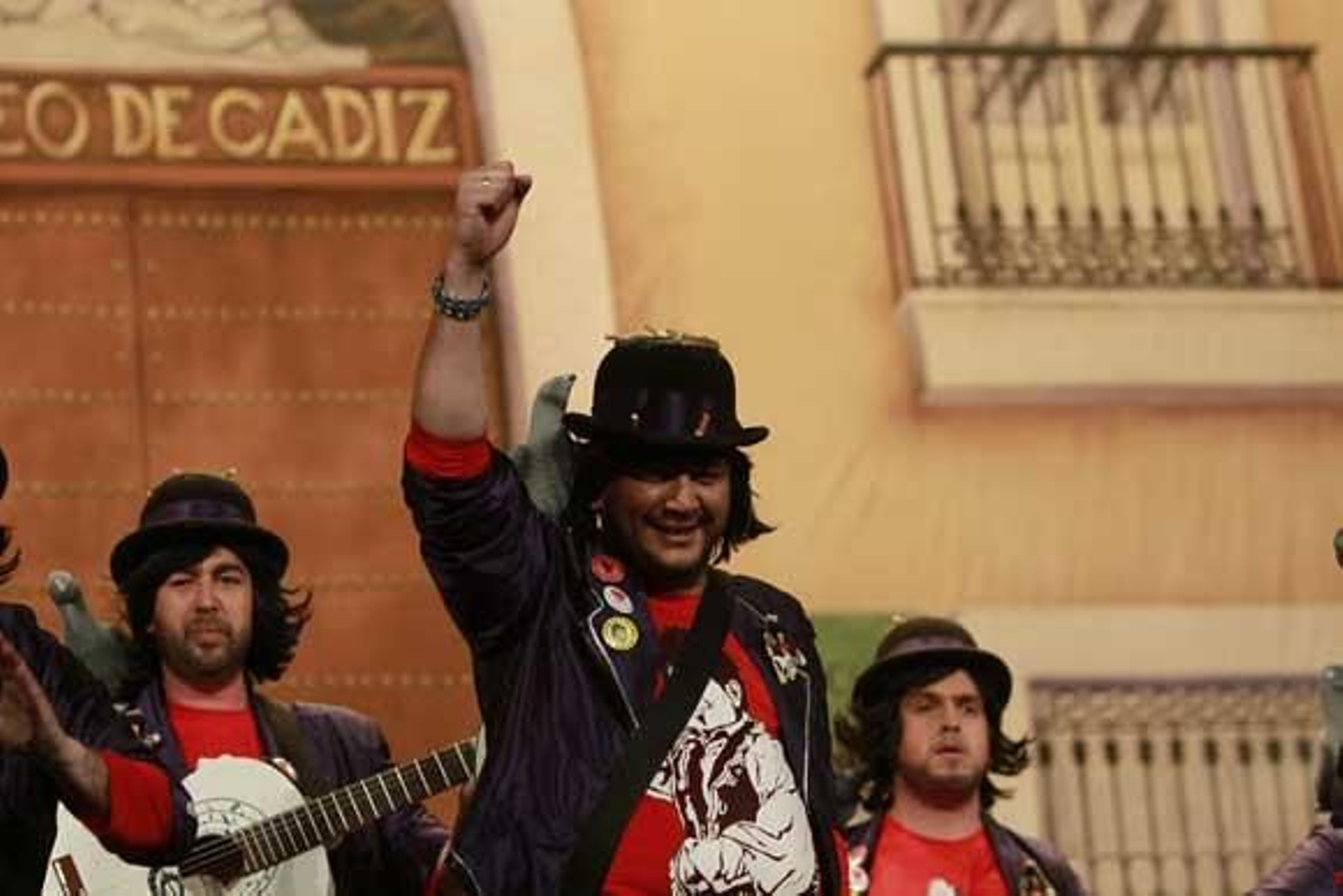 Chirigota 'Los Juaquín Pamplina, cantautores de la Plaza Mina' (2º premio)

Foto: Julio Gonzalez-Jesus Marin-Lourdes de Vicente