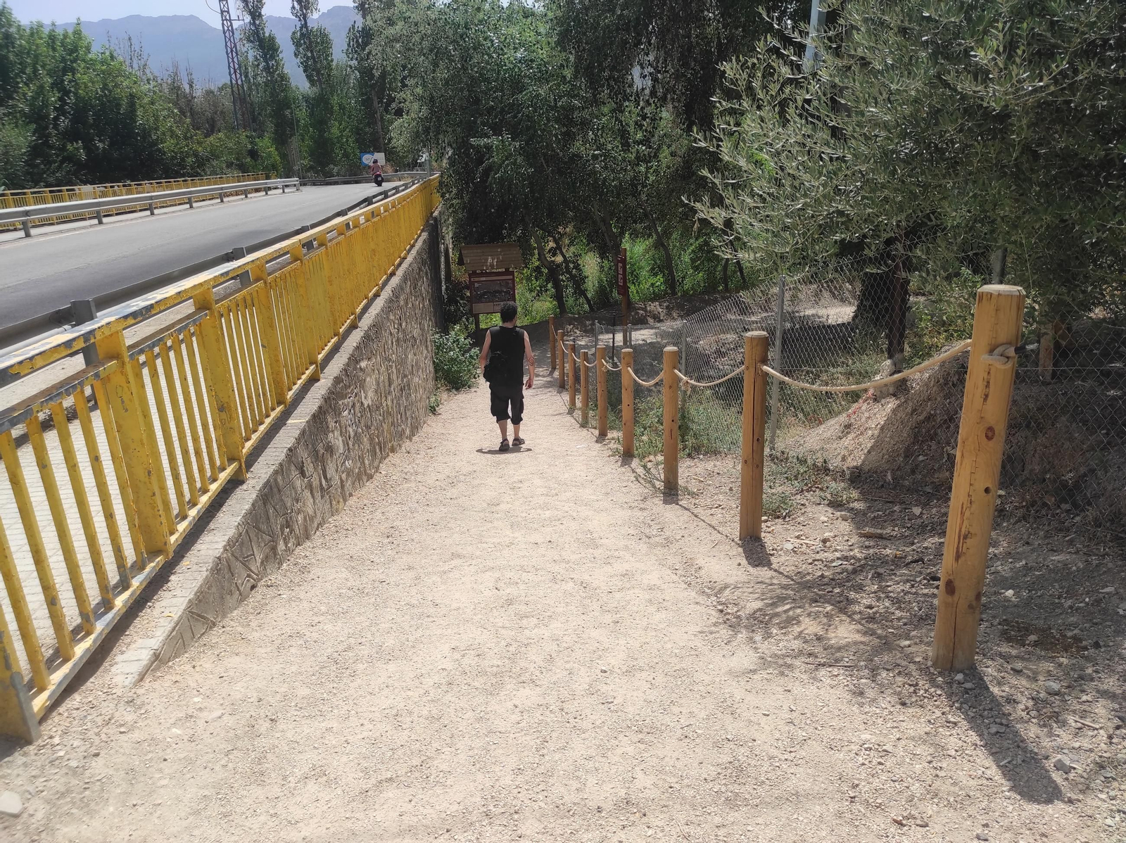 Ruta senderista y por el agua en Los Cañones de Río Frío de Jaén