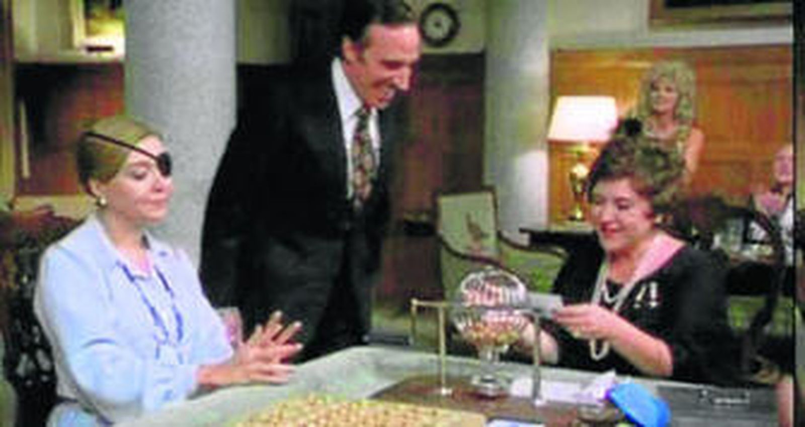 En su papel de tuerta en 'La escopeta nacional' de Berlanga.