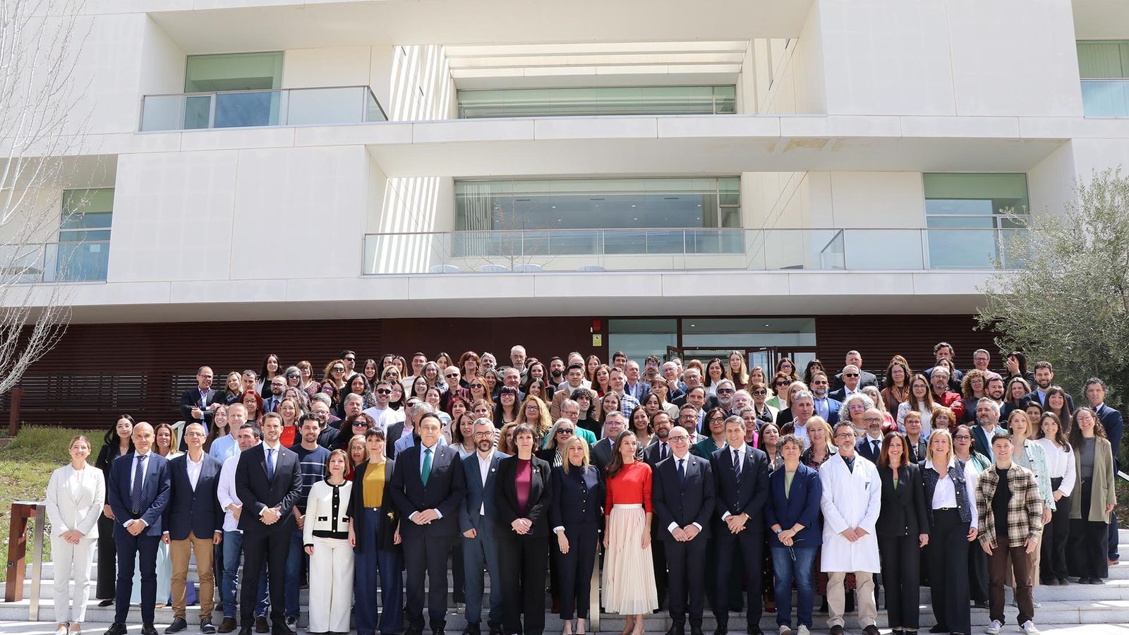 La visita de Doña Letizia a la Universidad de Granada, en imágenes