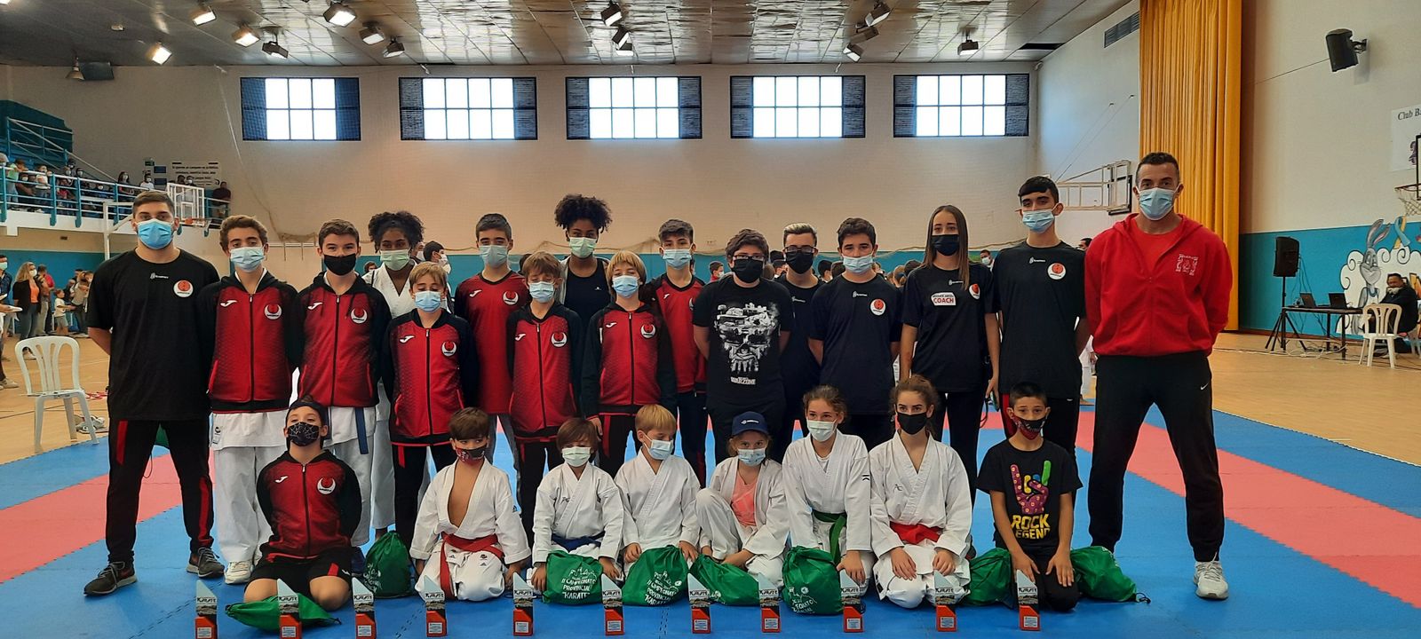 La expedición del Dakentai que se desplazó a Arcos.