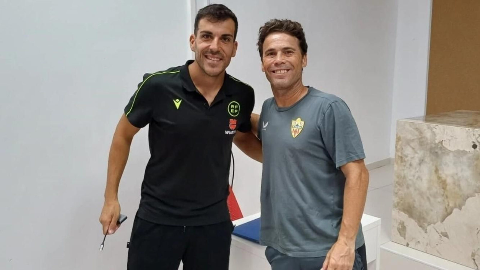 José Antonio Sánchez Villalobos y Rubi este miércoles en el estadio rojiblanco.